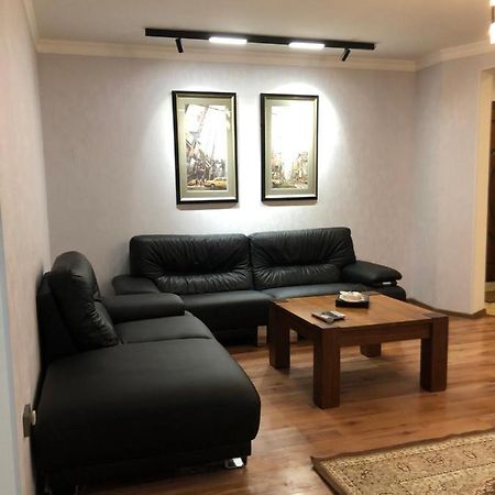 Stylish Apartments In The Heart Of The City! Tașkent Exterior foto