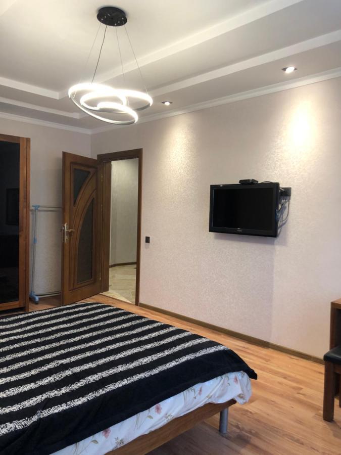 Stylish Apartments In The Heart Of The City! Tașkent Exterior foto